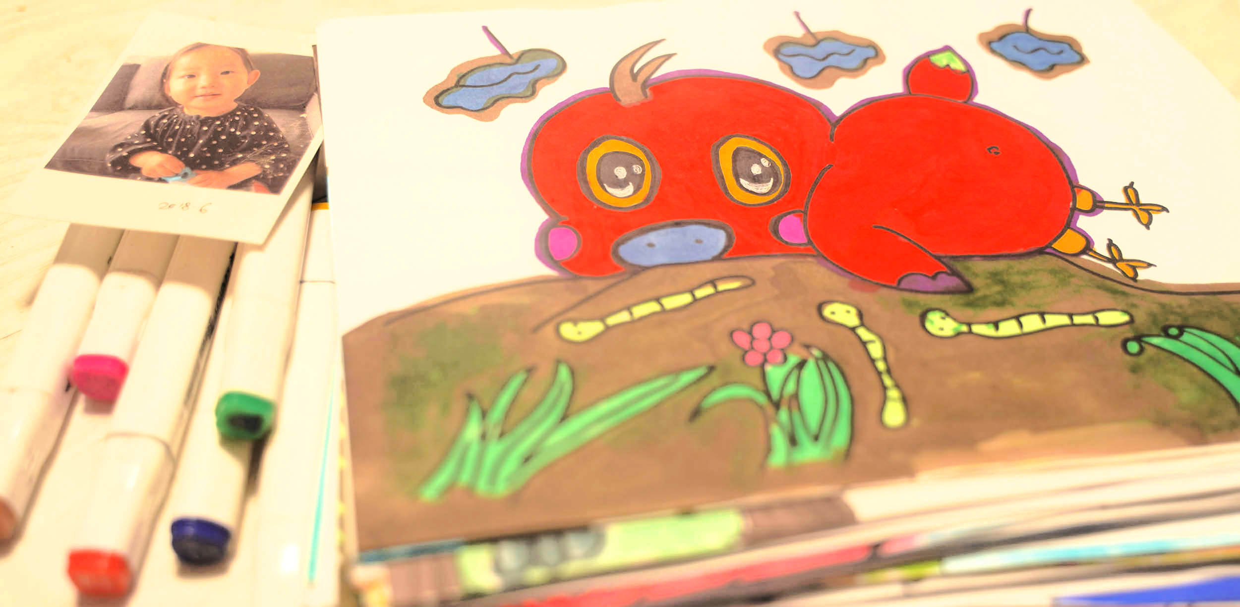 幼儿园可打印美术涂色画图片 可爱小小鸡的故事