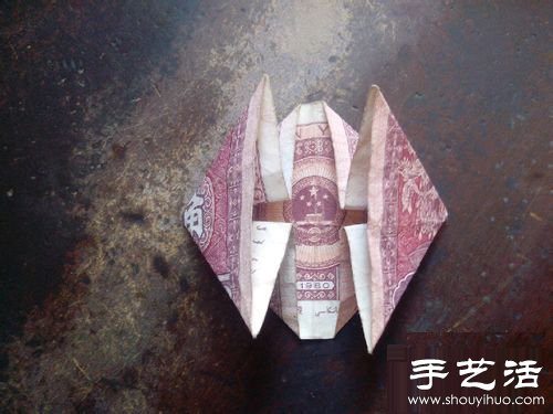 纸币折心的方法图解教程 