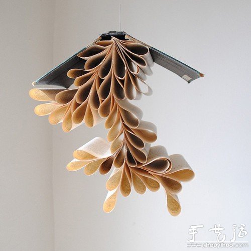 旧书本DIY家居挂饰 