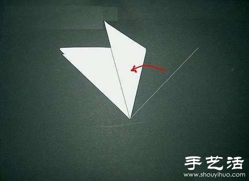 教你如何简单手工DIY雪花剪纸 