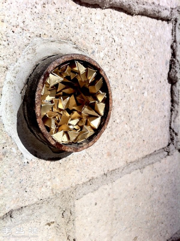 拯救市容行动：DIY纸片结晶体修补残破砖瓦 