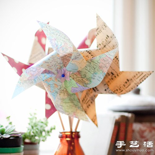 淘汰的地图/杂志手工制作风车 