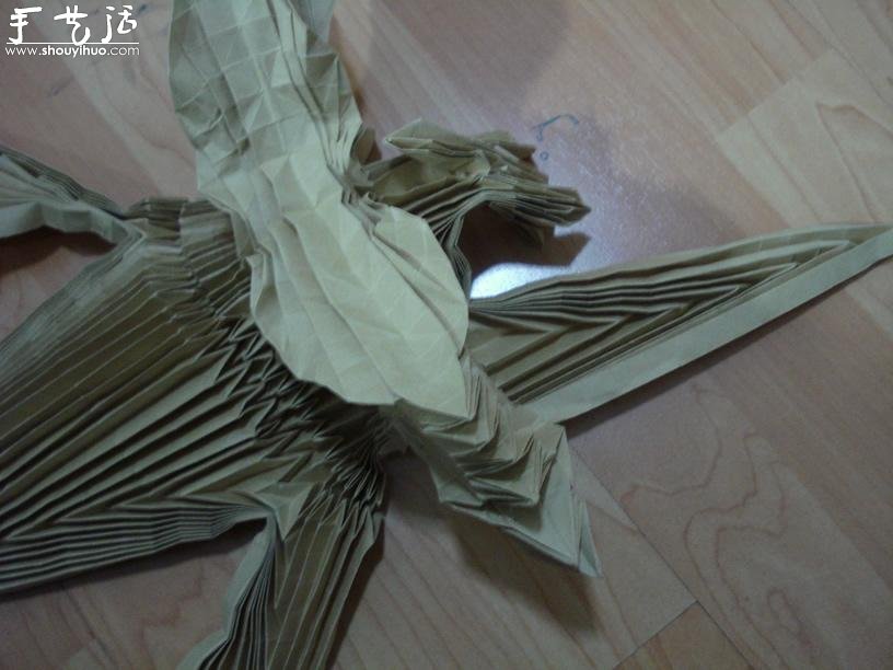 暗黑破坏神大菠萝的折纸作品欣赏 