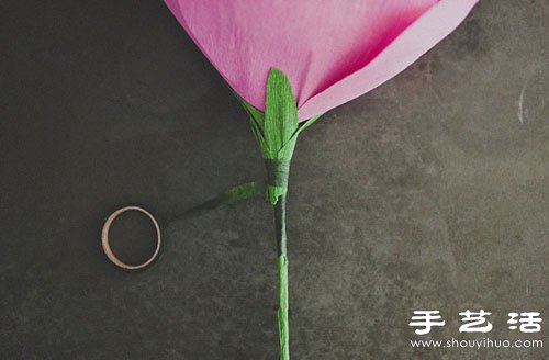 手工制作玫瑰花图解 手工制作玫瑰花做法 