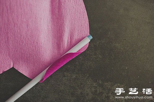 手工制作玫瑰花图解 手工制作玫瑰花做法 