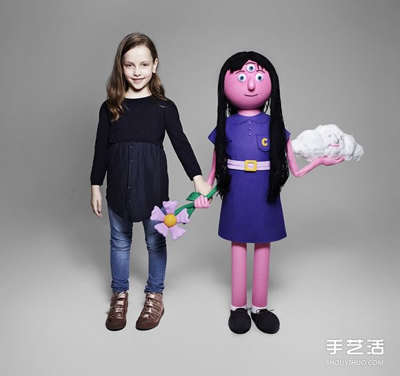通过3D电脑模型将孩子们想像中的朋友做出来 