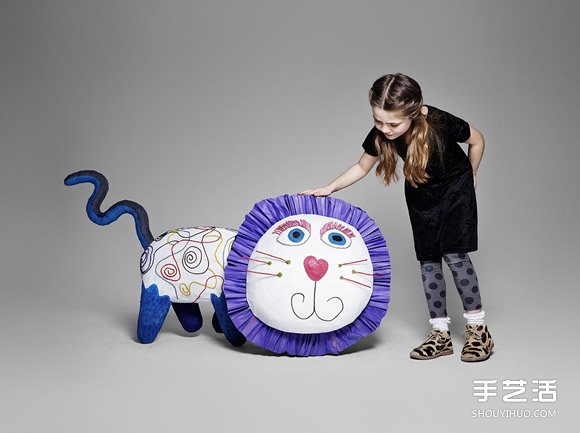 通过3D电脑模型将孩子们想像中的朋友做出来 