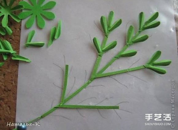 手工菊花制作方法过程 卡纸菊花的做法图解 