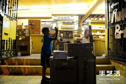 史上最强过家家 9岁男孩教你自己盖游乐场 