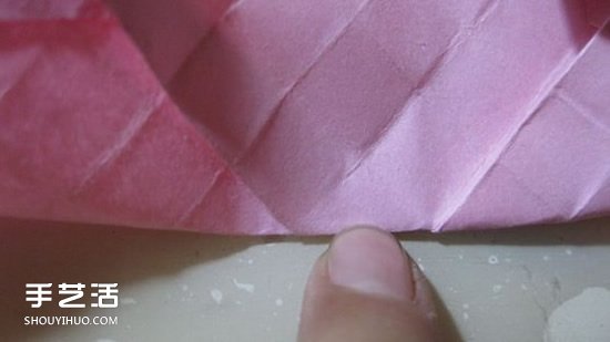 冰淇淋玫瑰的折法图解 手工折冰淇淋玫瑰步骤 