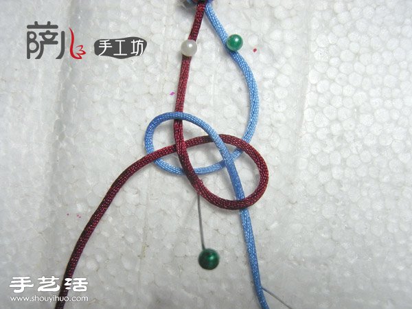 二根线简单的花式编绳图片