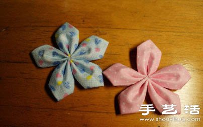 不织布手工制作花朵装饰图解教程 