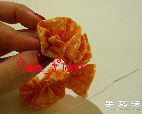 布艺玫瑰花装饰手工制作图解教程 