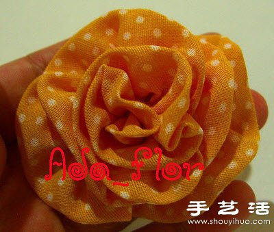 布艺玫瑰花装饰手工制作图解教程 