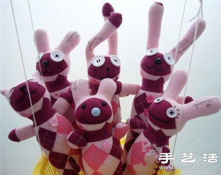 袜子+棉花+纽扣 手工制作兔子娃娃玩偶 