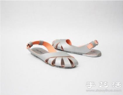 两种皮革凉鞋的手工制作图解教程 