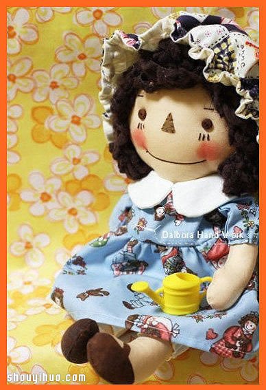 小女孩布艺洋娃娃玩偶人偶手工制作图解教程 
