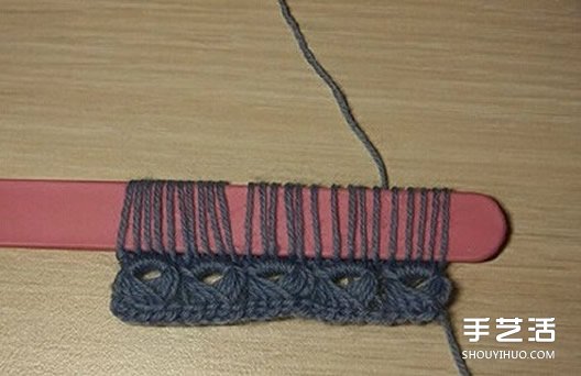 废弃的冰棒棍也能变成钩针编织的好用道具 