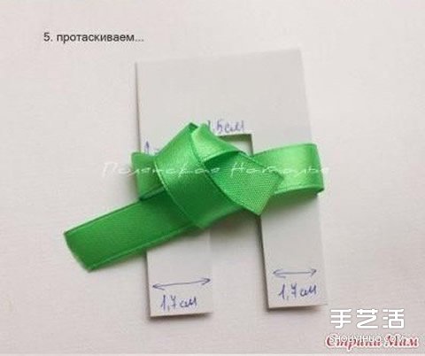如何打出匀称美观的缎带蝴蝶结图解教程 
